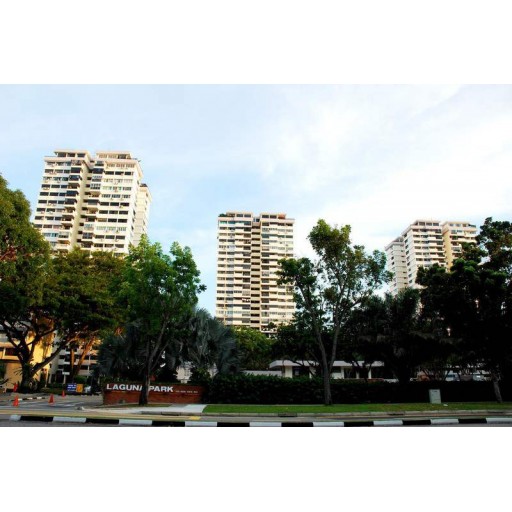 LAGUNA PARK